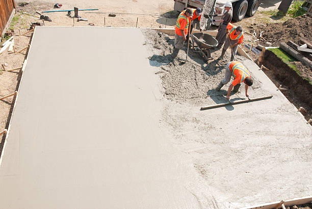 Best Concrete Sealing and Maintenance in Pardeeville, WI